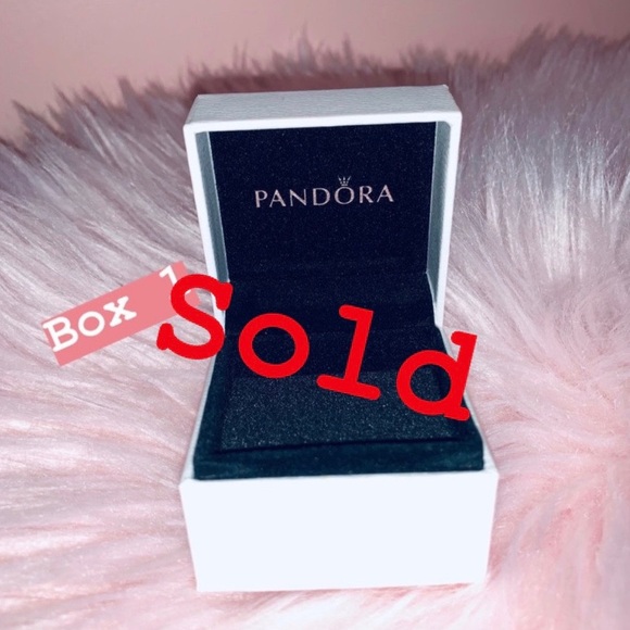 ❗️SOLD❗️ Empty Pandora Ring Boxes 💍✨ - Picture 2 of 8